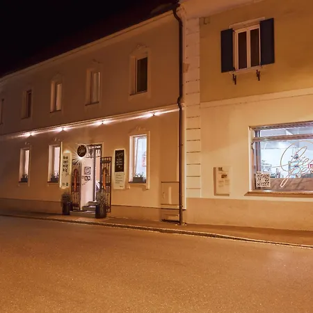 Lieperts Cafe Dinner Boutique-zimmer Suedsteiermark Kro