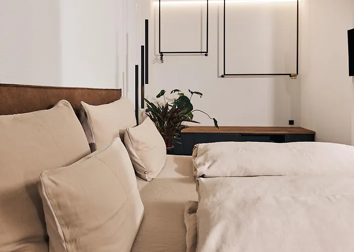 宾馆 Lieperts Cafe Dinner Boutiqe-zimmer Suedsteiermark 3*